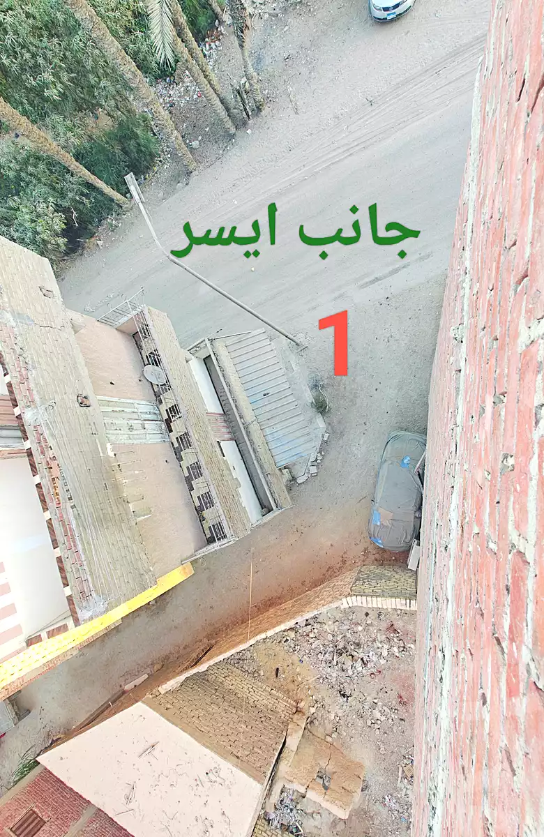 منزل ٤ ادوار ( ملك ) ناصيه كل الاتجاهات , شارع اسفلت ، مواصلات تحت بيت